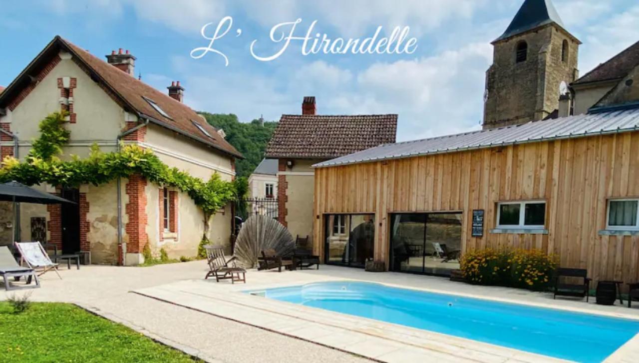 Pool House-L'Hirondelle De Sermizelles- Grand Jardin, Calme Et Nature Aux Portes Du Morvan エクステリア 写真